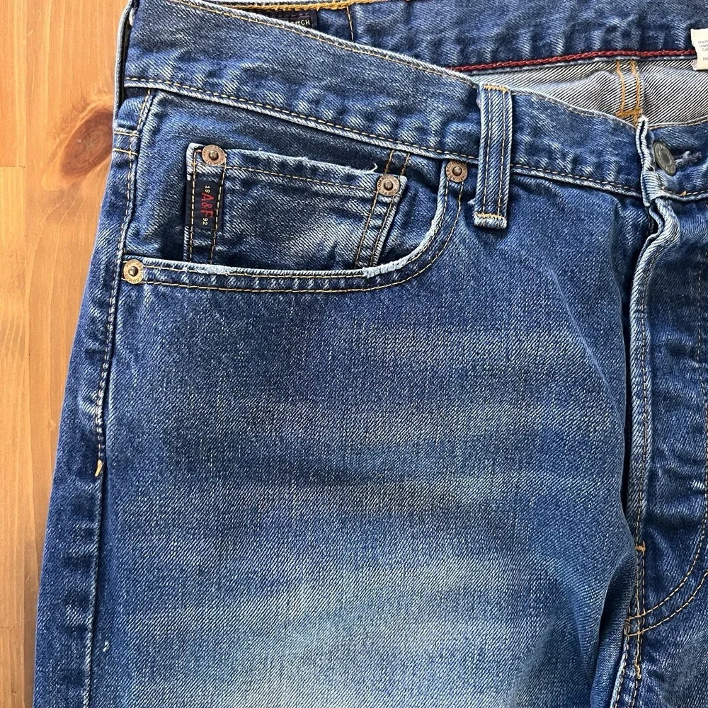 Vintage Abercrombie & Fitch jeans Men's 32X29 blue Straight leg Made In USA
